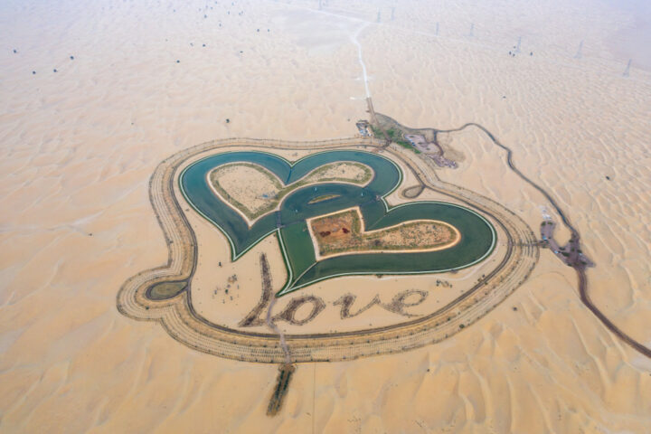 Dubai rejtett gyöngyszeme: a Love Lake